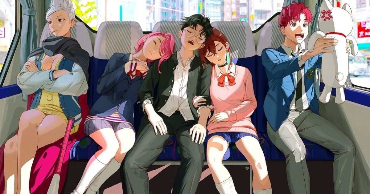 How old are Momo Ayase and Okarun?